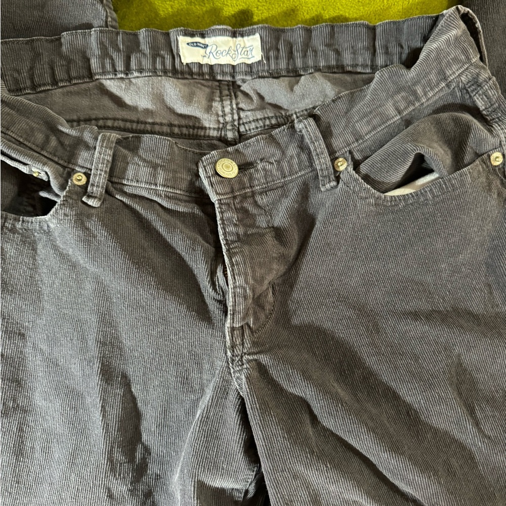Old Navy Rockstar cinder smoke gray low rise cords